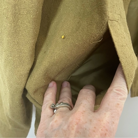 Oleg Cassini Vintage Open Front Jacket – 100% Silk, Gold Jeweled Front - Picture 4 of 13